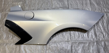 2020-2025 Chevrolet C8 Corvette Stingray Coupe Driver Side Rear Quarter Panel Fender / Silver Flare Metallic C8001