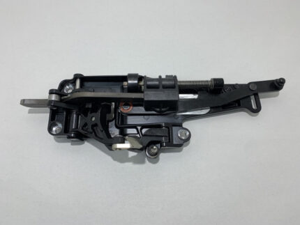 2004-2010 E64 BMW 6 Series Passenger Convertible Top Latch / M6001