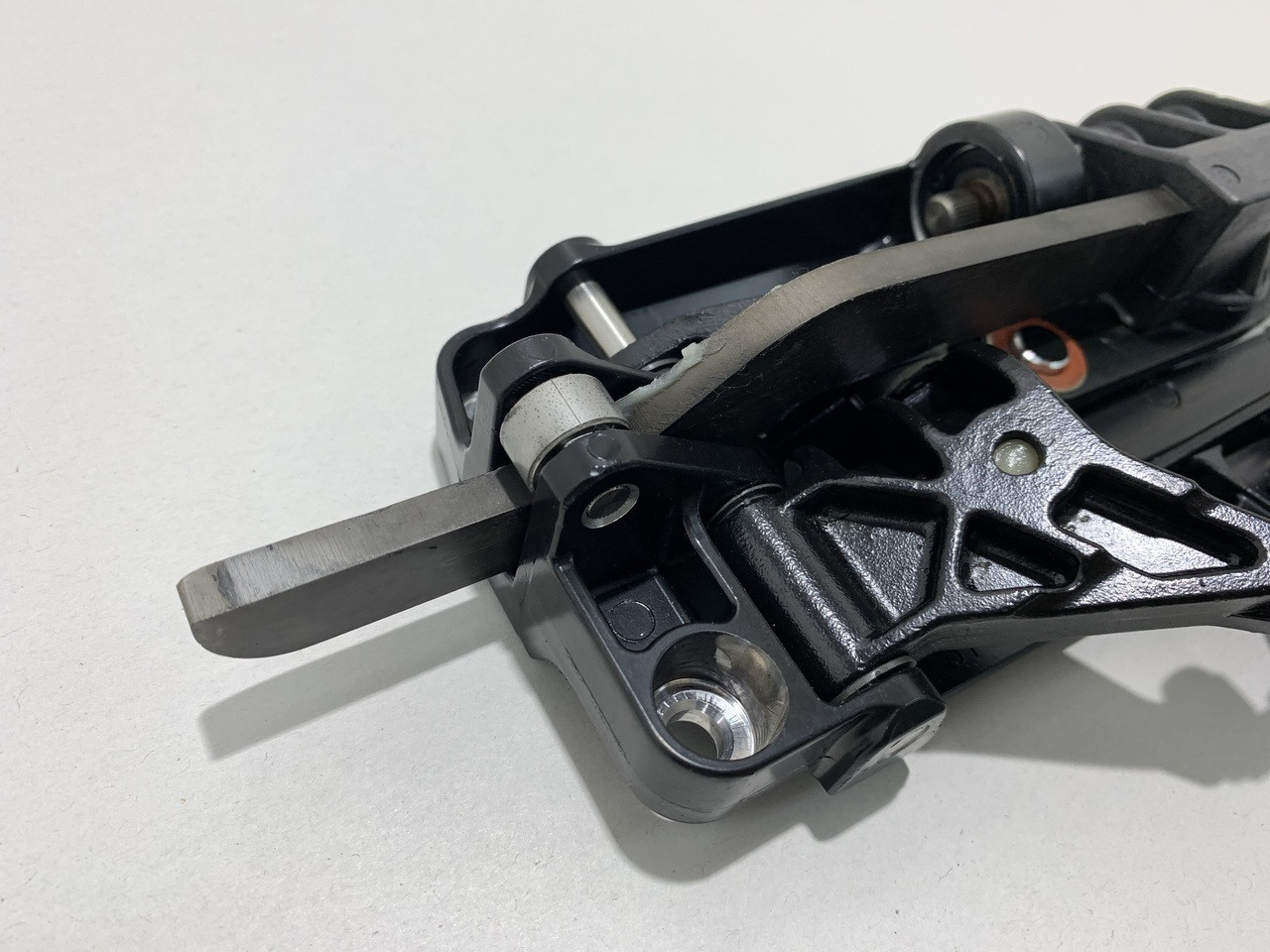 2004-2010 E64 BMW 6 Series Passenger Convertible Top Latch / M6001 - Image 8