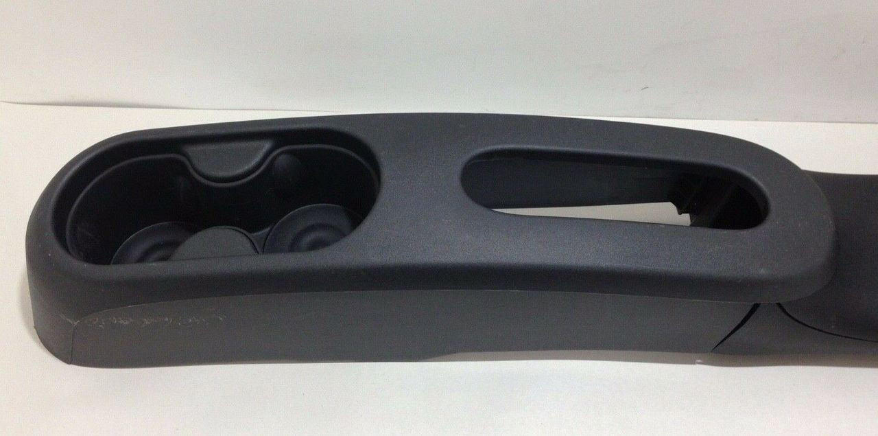 2012-2013 Fiat 500 Abarth Center Console Assembly Cup Holder F5001 - Image 3
