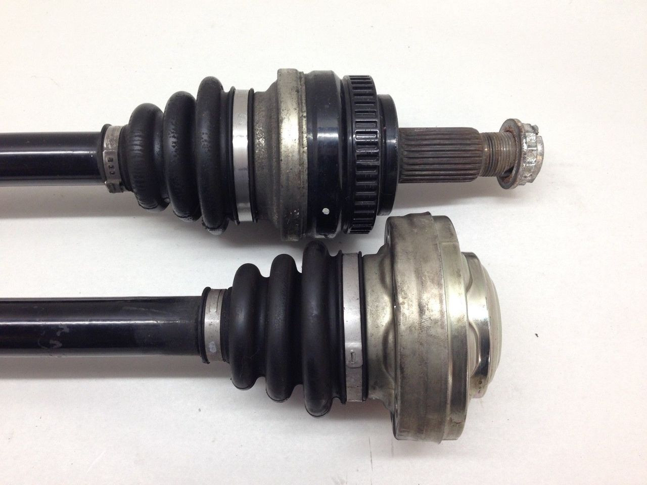 2006-2008 E85 BMW Z4 Axles / Halfshaft Assemblies, Pair, Automatic, 84k Z4008 - Image 3