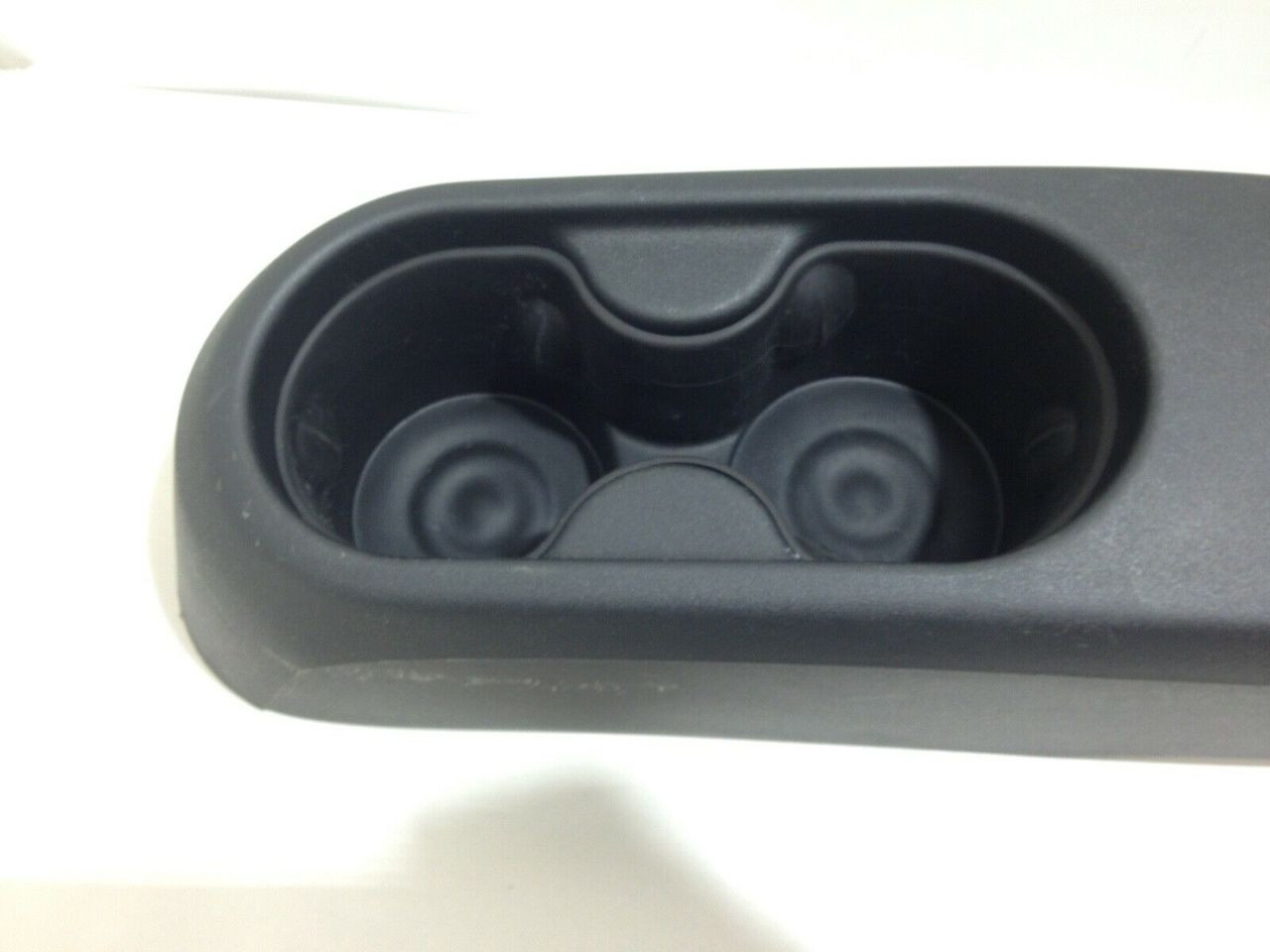 2012-2013 Fiat 500 Abarth Center Console Assembly Cup Holder F5001 - Image 7