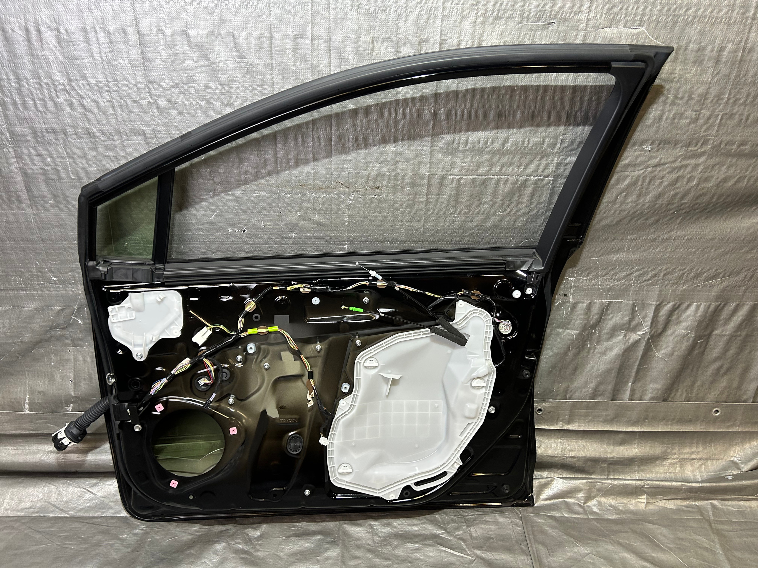 2023-2025 Toyota GR Corolla Passenger Front Door Assembly / Black GRC02 - Image 4