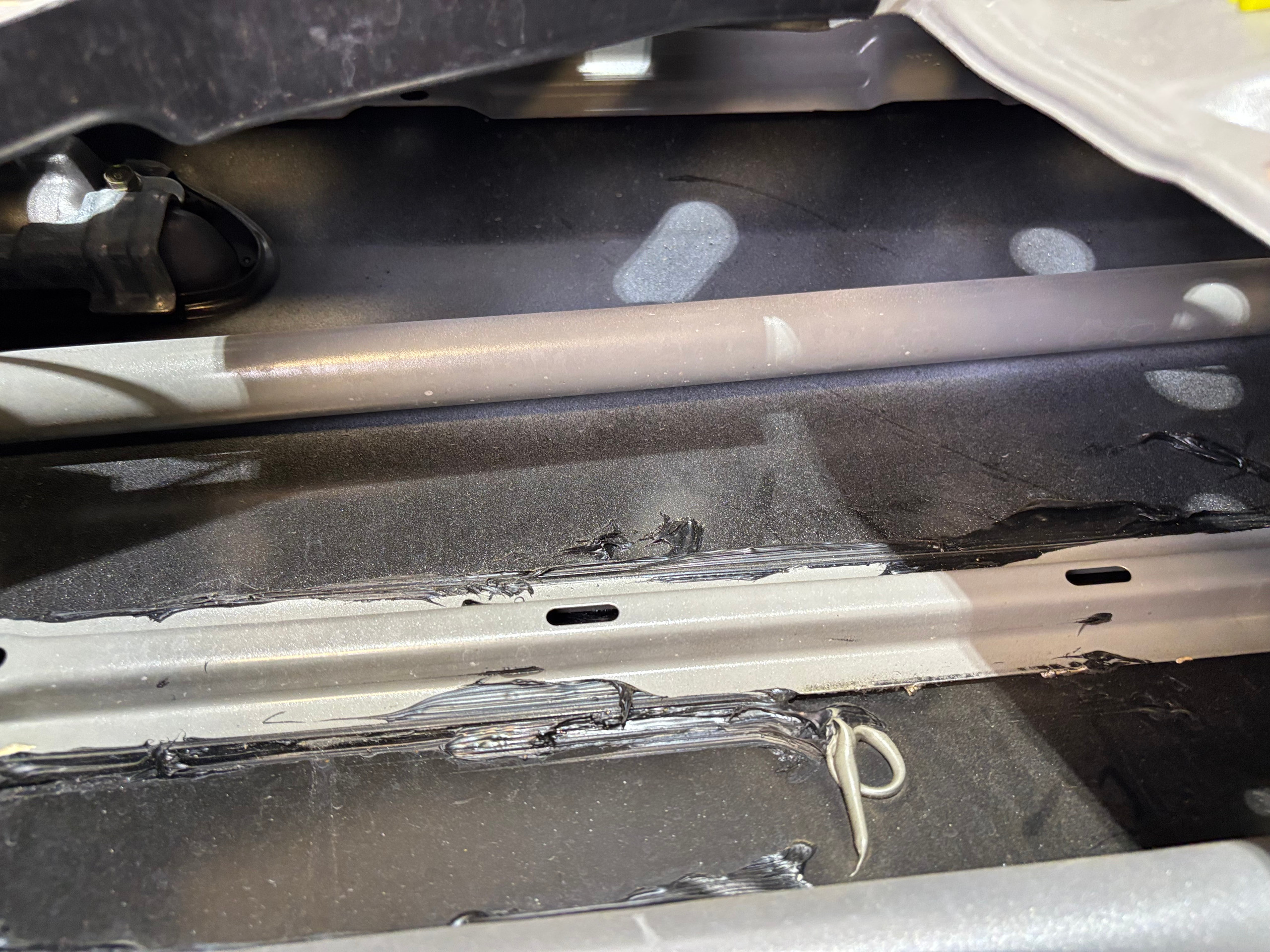 2000-2009 Honda S2000 Driver Side Door Assembly / Silver Stone Metallic HS009 - Image 19