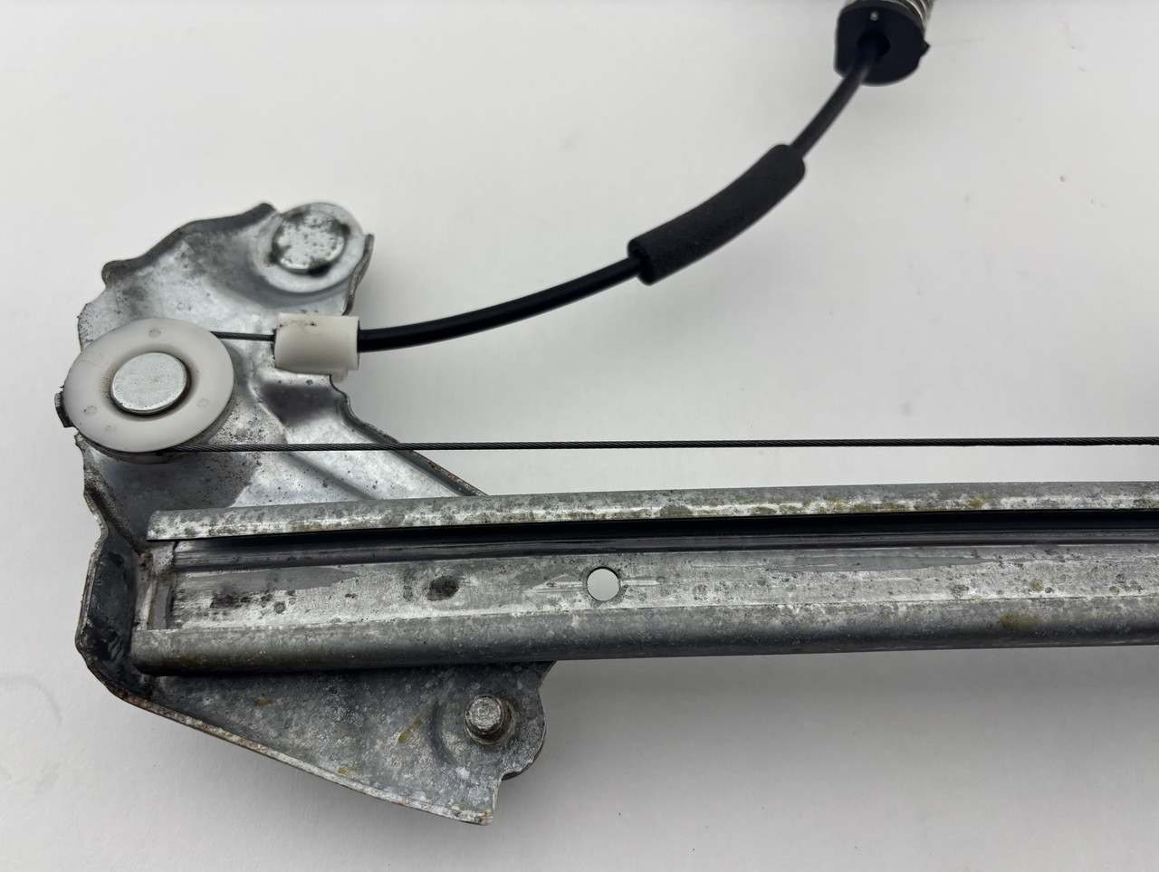 2017-2020 Fiat 124 Spider Driver Side Window Regulator w/ Motor / FD029 - Image 8