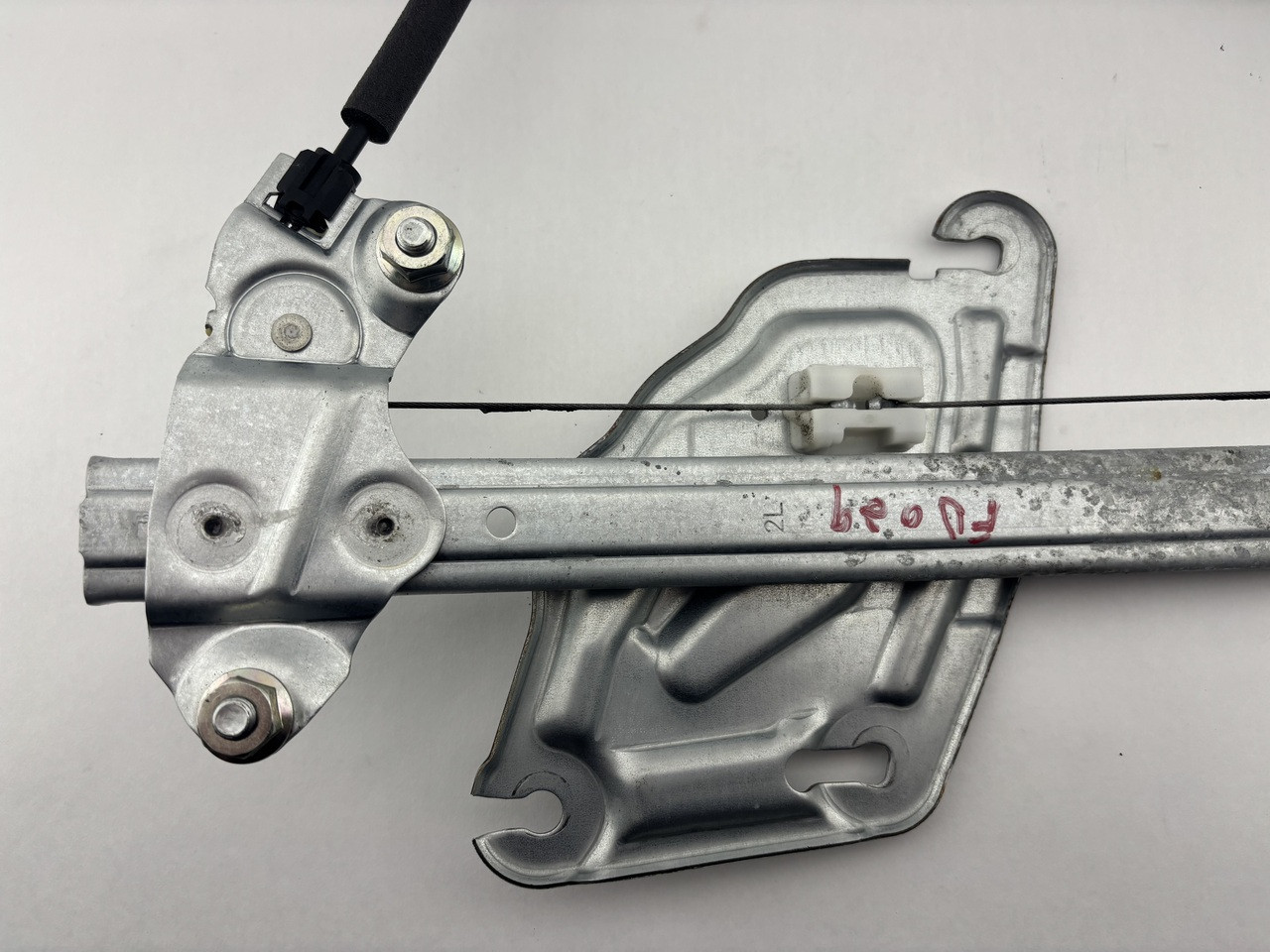 2017-2020 Fiat 124 Spider Driver Side Window Regulator w/ Motor / FD029 - Image 4