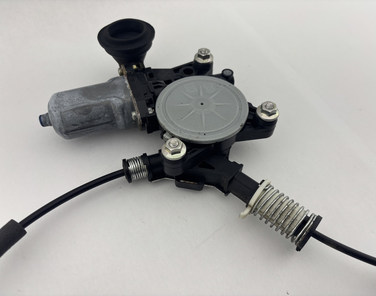 2017-2020 Fiat 124 Spider Driver Side Window Regulator w/ Motor / FD029 - Image 3