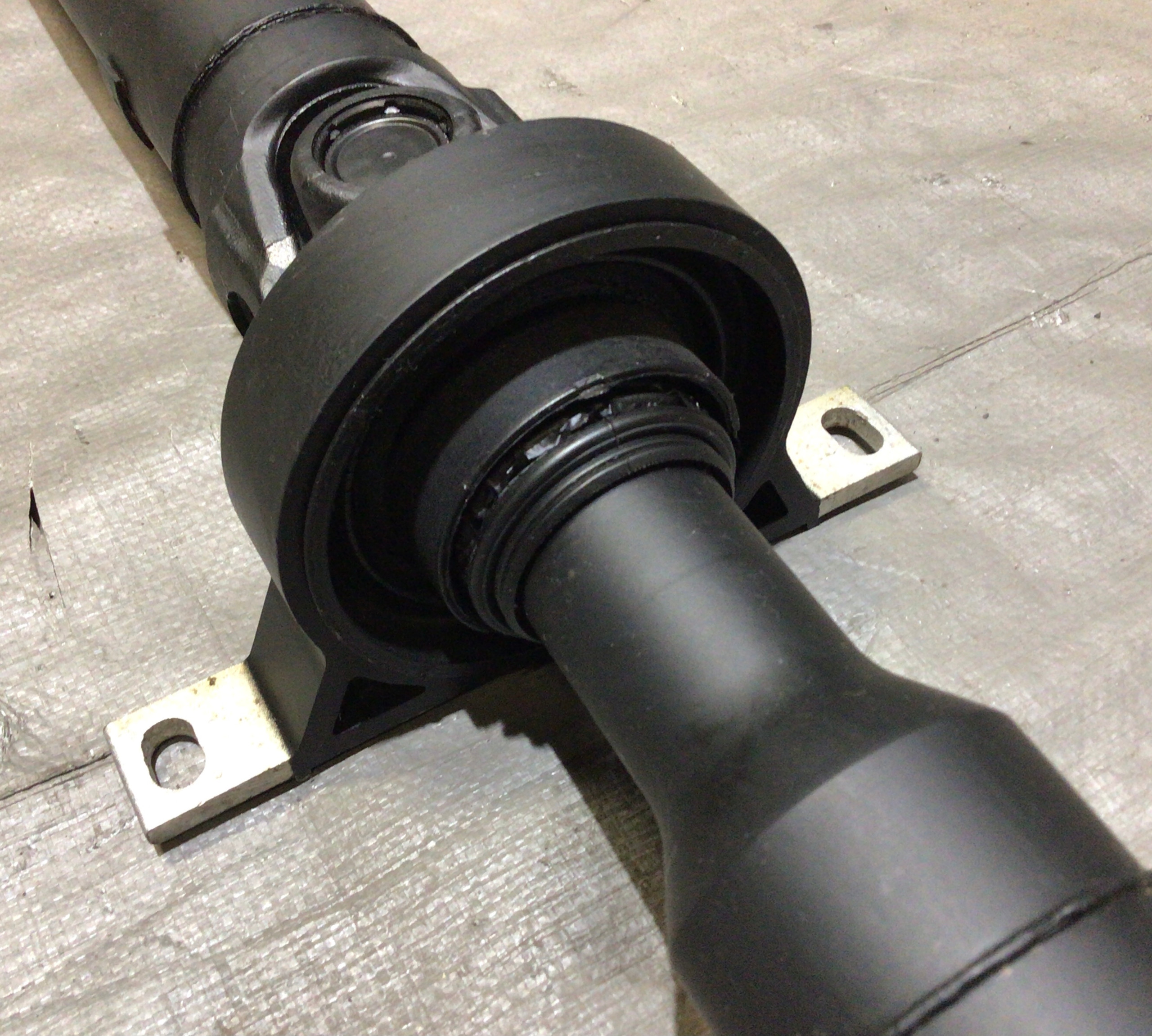 2012-2016 BMW E89 Z4 sDrive28i Driveshaft Assembly / 103k / Automatic / Z4904 - Image 6