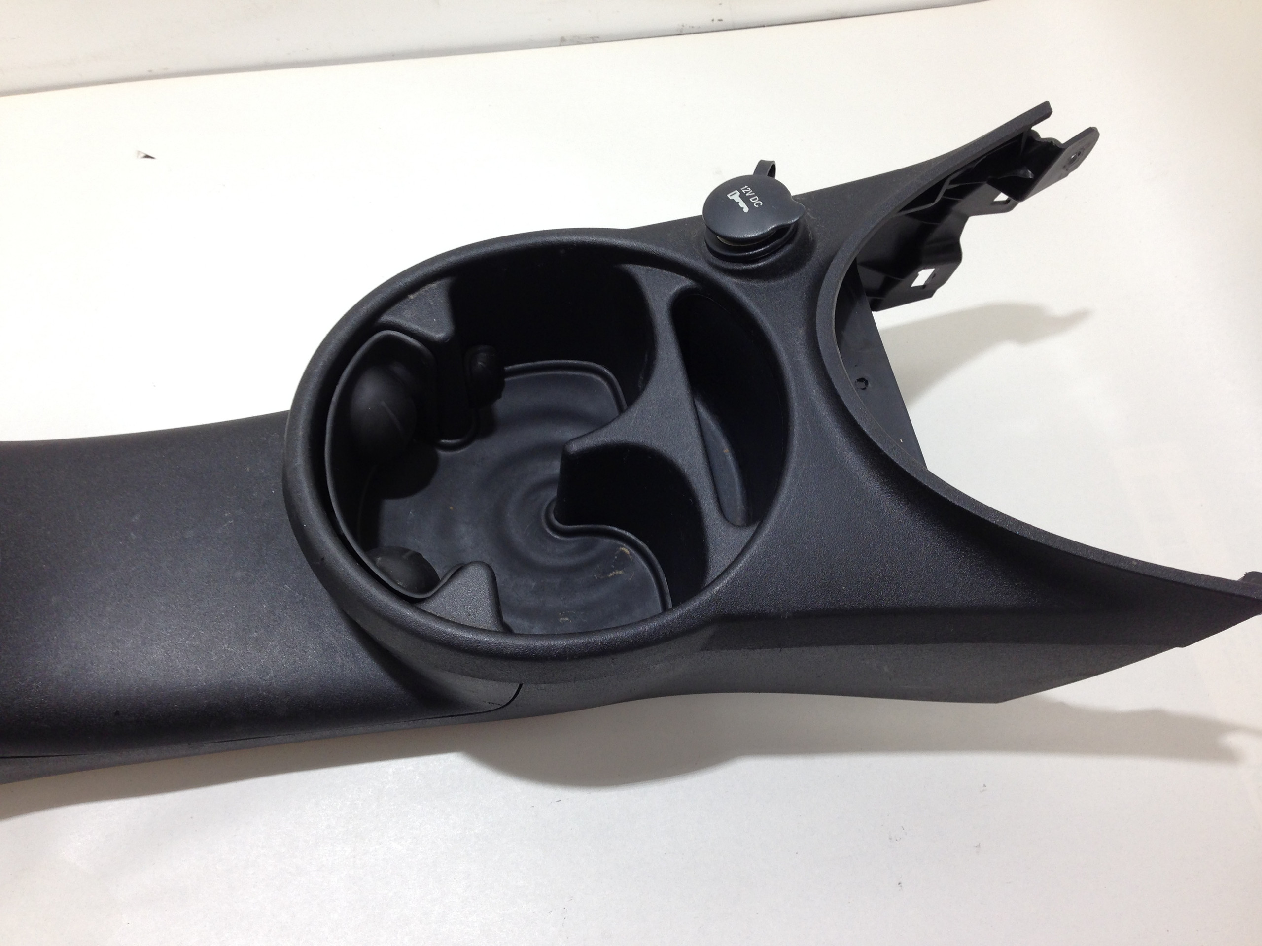 2012-2013 Fiat 500 Abarth Center Console Assembly / F5004 - Image 6