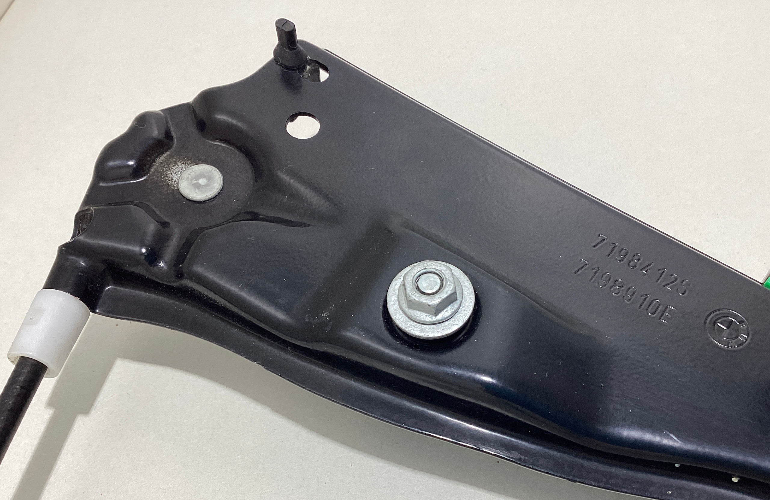 2007-2008 E85 BMW Z4 Passenger Side Window Regulator w/ Motor / Z4058 - Image 5