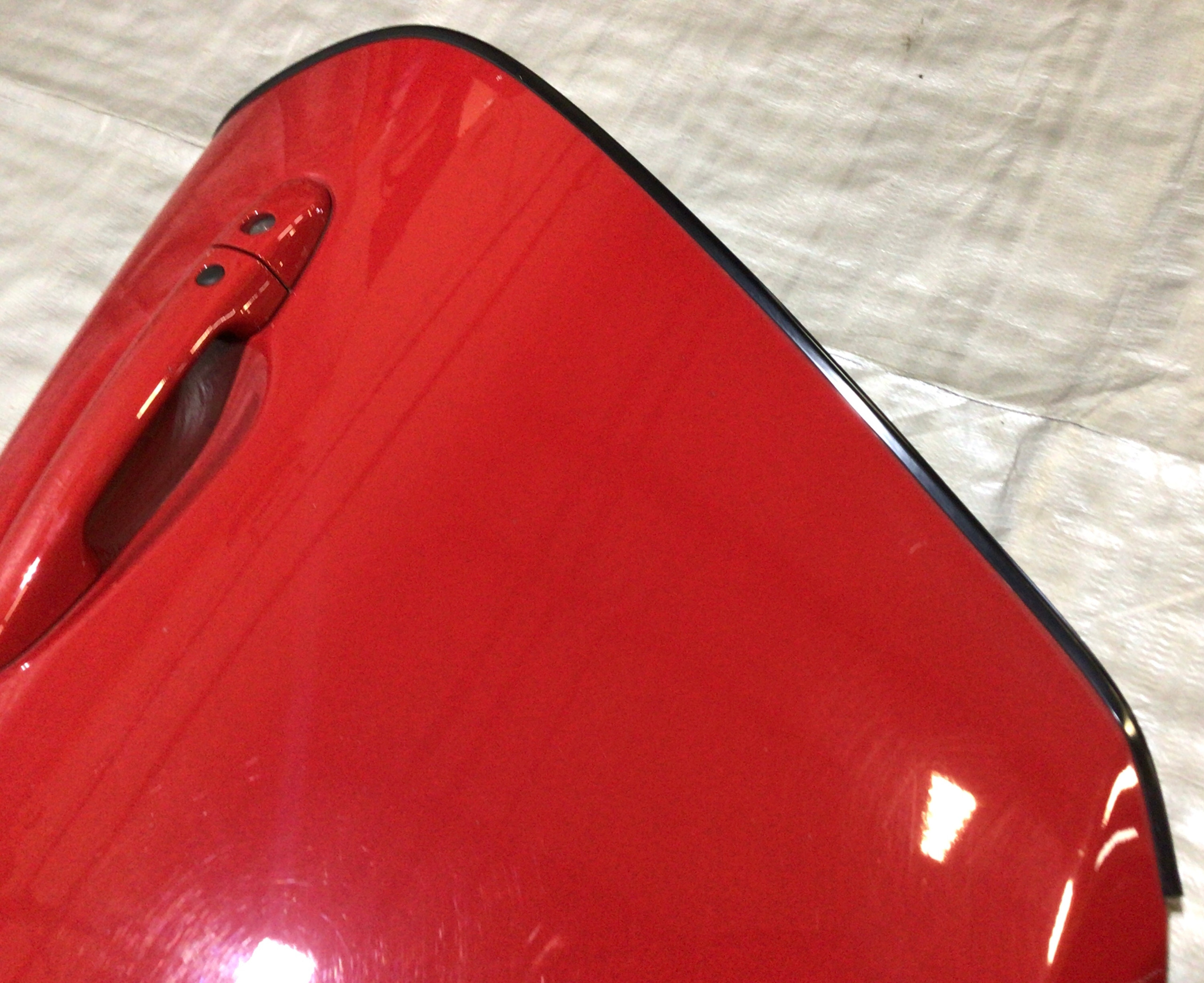 2017-2020 Fiat 124 Spider Driver Side Door Assembly / Hypnotique Red FD015 - Image 6