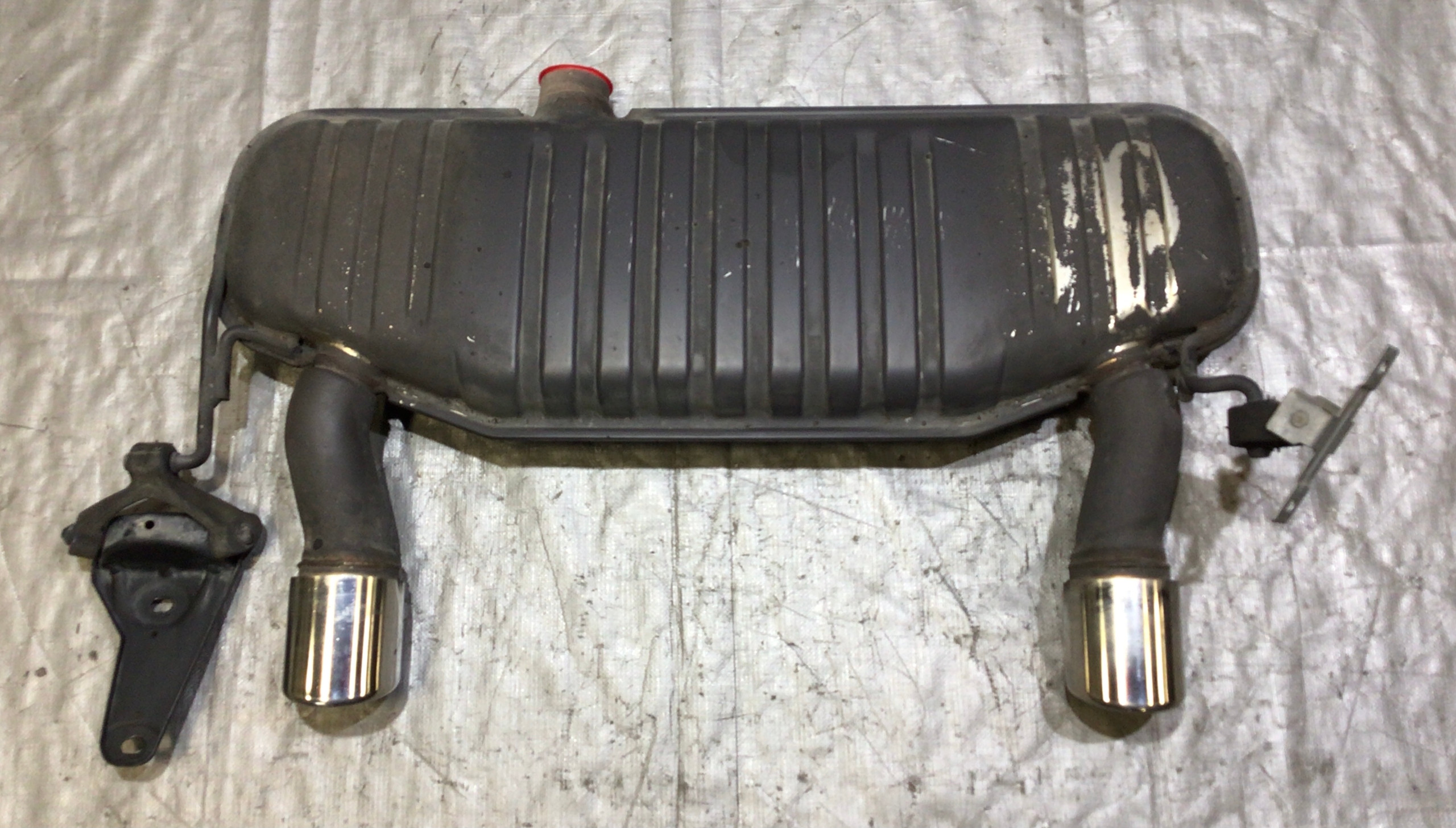 2001-2006 Audi TT 225hp 1.8l Exhaust Muffler w/ Tips / OEM / T1022 - Image 2