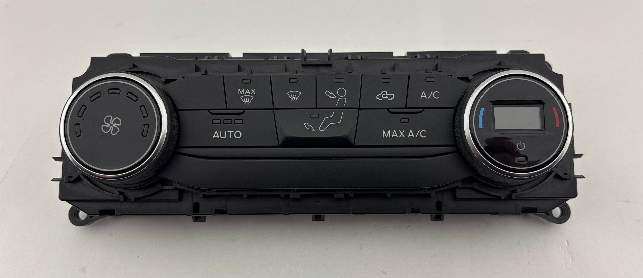 2022-2023 Ford Maverick Automatic Climate Control Module / NZ6T18C612Jc / MV005 - Image 2