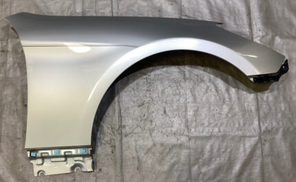 2010-2016 Hyundai Genesis Coupe Passenger Side Fender Panel / Platinum Metallic  HG028