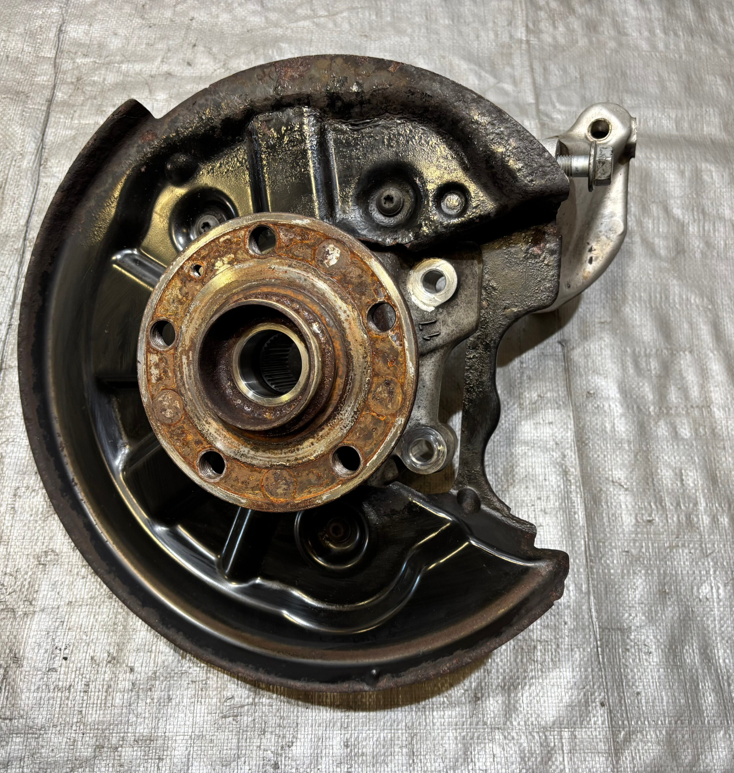 2015-2020 Audi A3 Quattro S3 RS3 Driver Rear Spindle Hub w/ Control Arms / 66K S3108 - Image 3