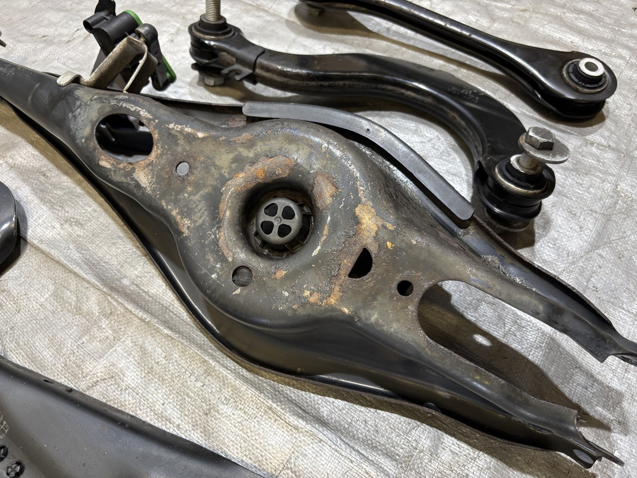 2015-2020 Audi A3 Quattro S3 RS3 Driver Rear Spindle Hub w/ Control Arms / 66K S3108 - Image 13