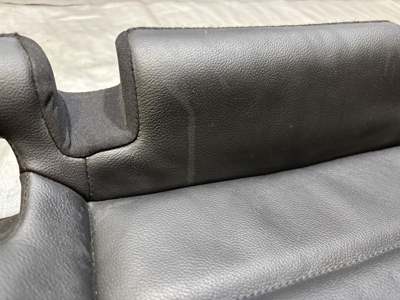 2015-2017 Volkswagen MK7 Golf R Black Leather Rear Seat Set - Image 3
