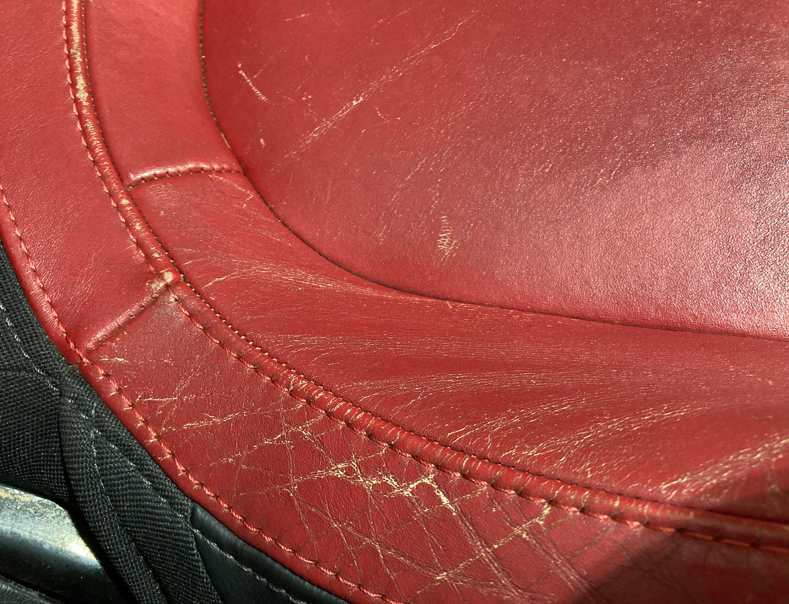 2012-2013 Fiat 500 Abarth Black / Red Leather Front Seats / Pair - Image 19