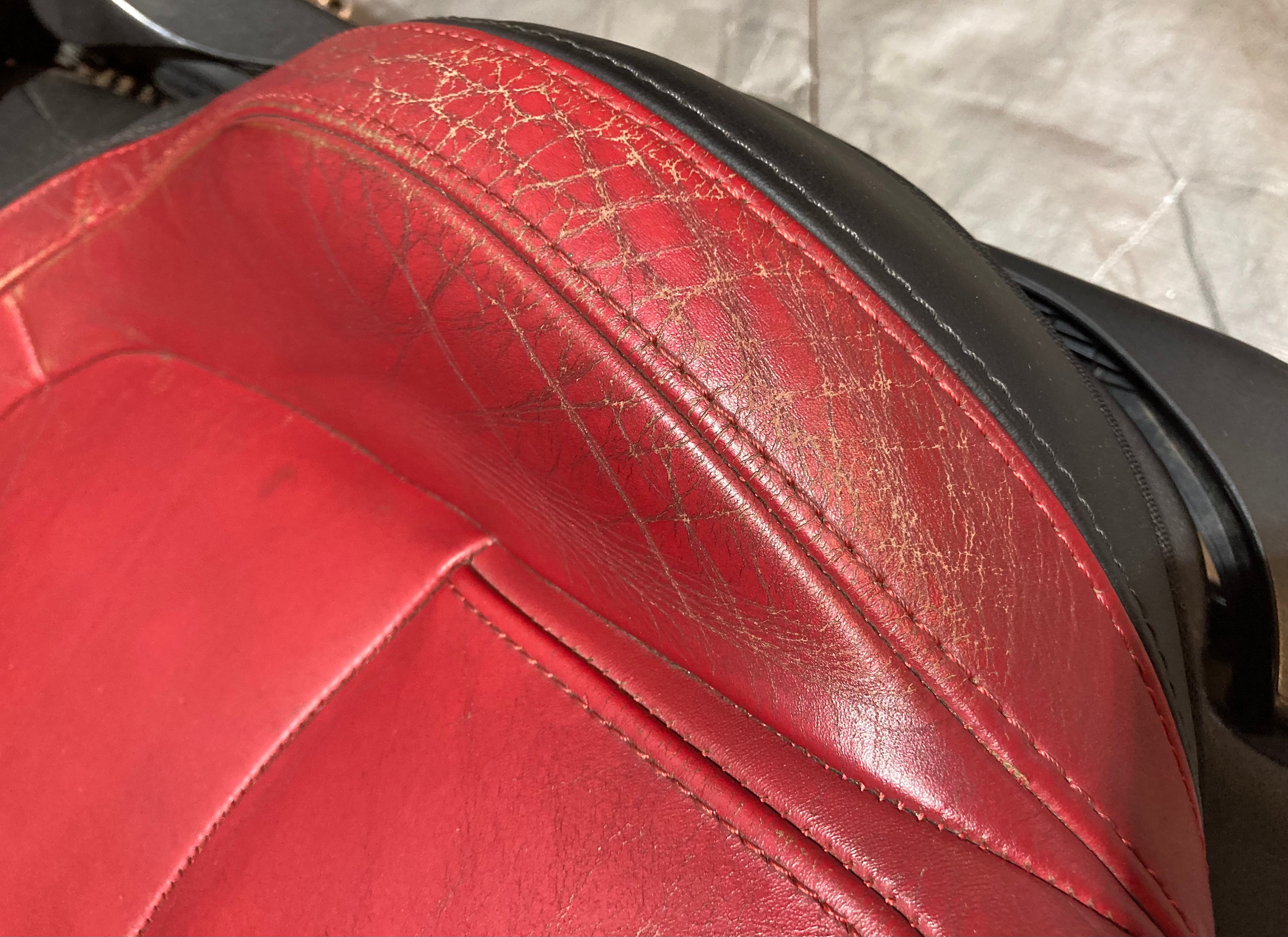 2012-2013 Fiat 500 Abarth Black / Red Leather Front Seats / Pair - Image 26