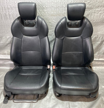 2010-2012 Hyundai Genesis Coupe Black Leather Front Seats / Pair /   HG032