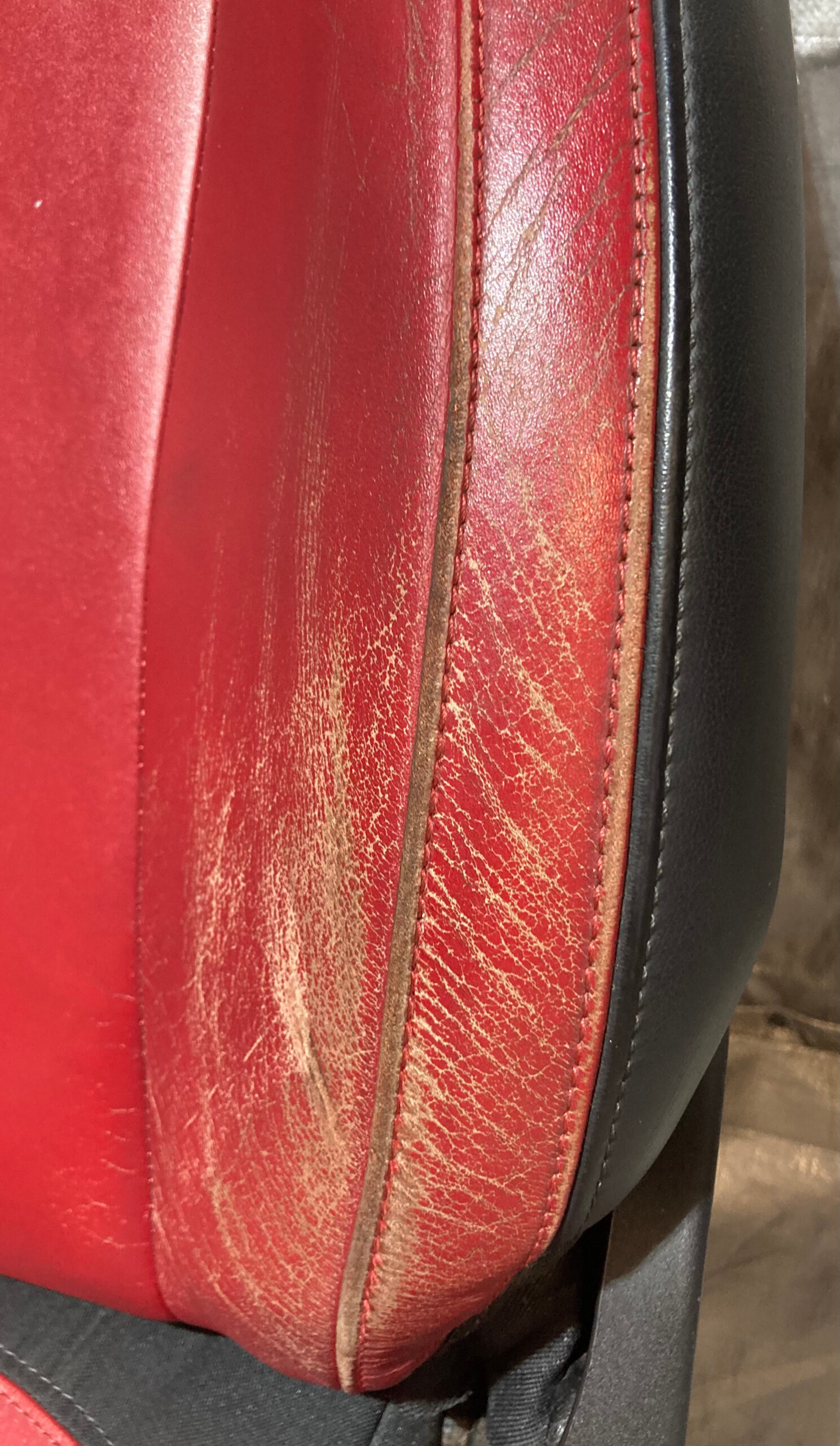 2012-2013 Fiat 500 Abarth Black / Red Leather Front Seats / Pair - Image 17