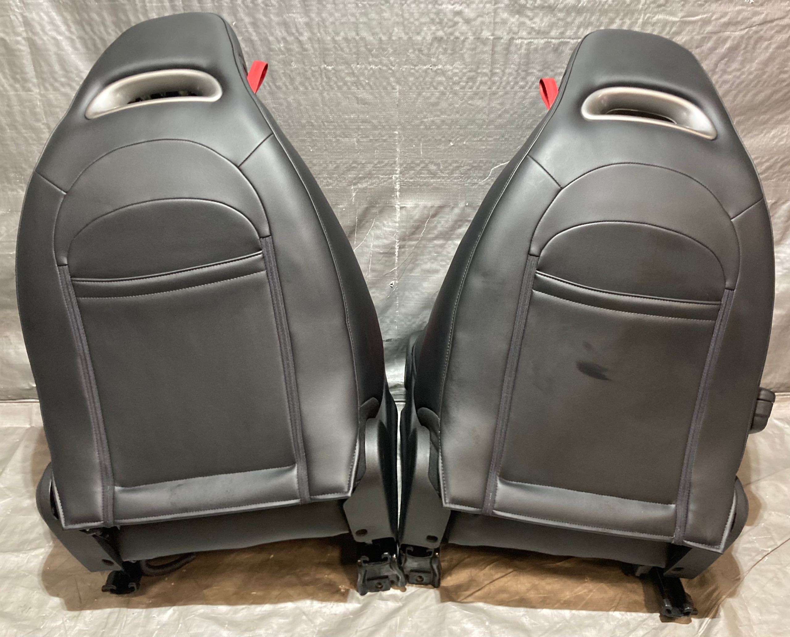2012-2013 Fiat 500 Abarth Black / Red Leather Front Seats / Pair - Image 16