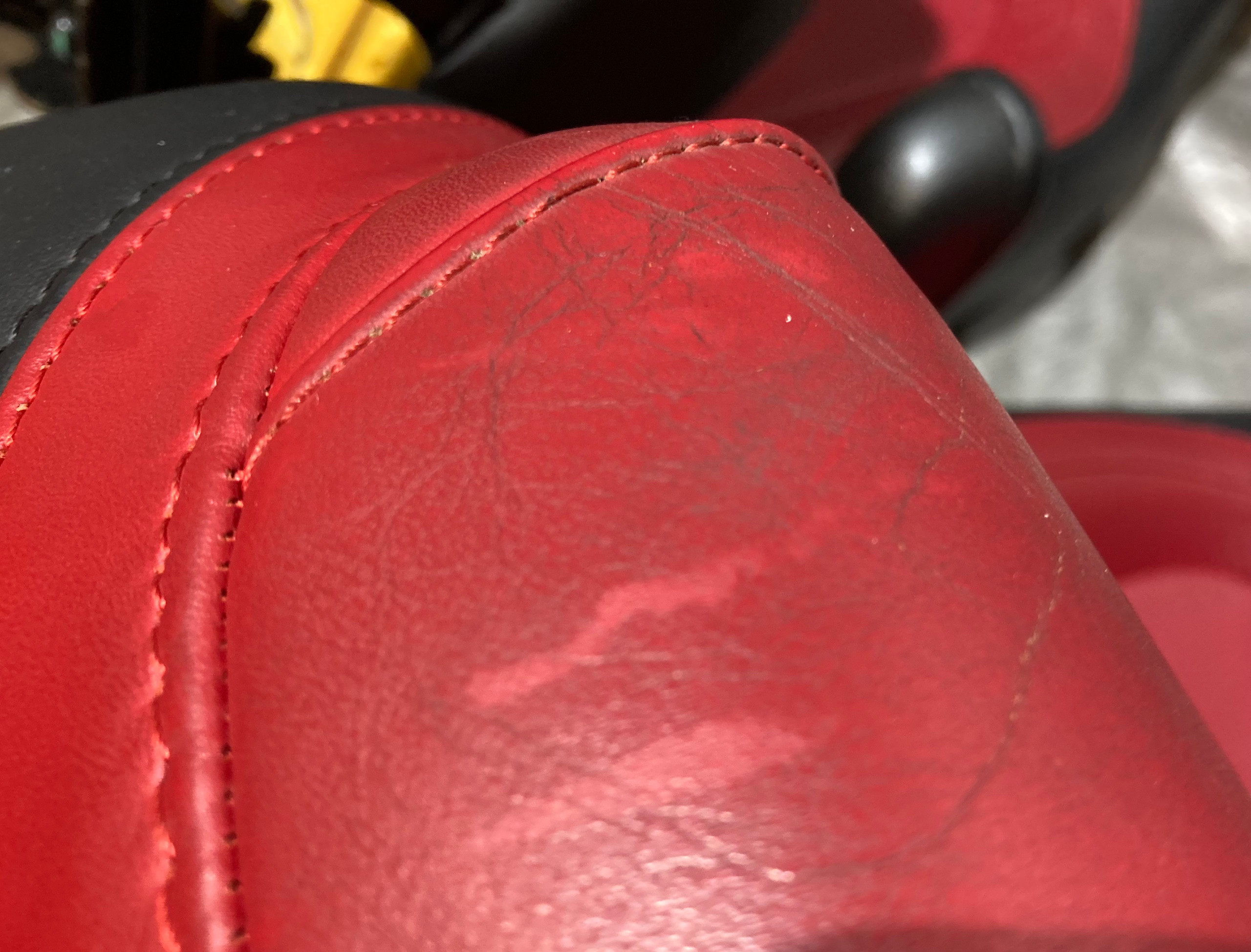 2012-2013 Fiat 500 Abarth Black / Red Leather Front Seats / Pair - Image 33
