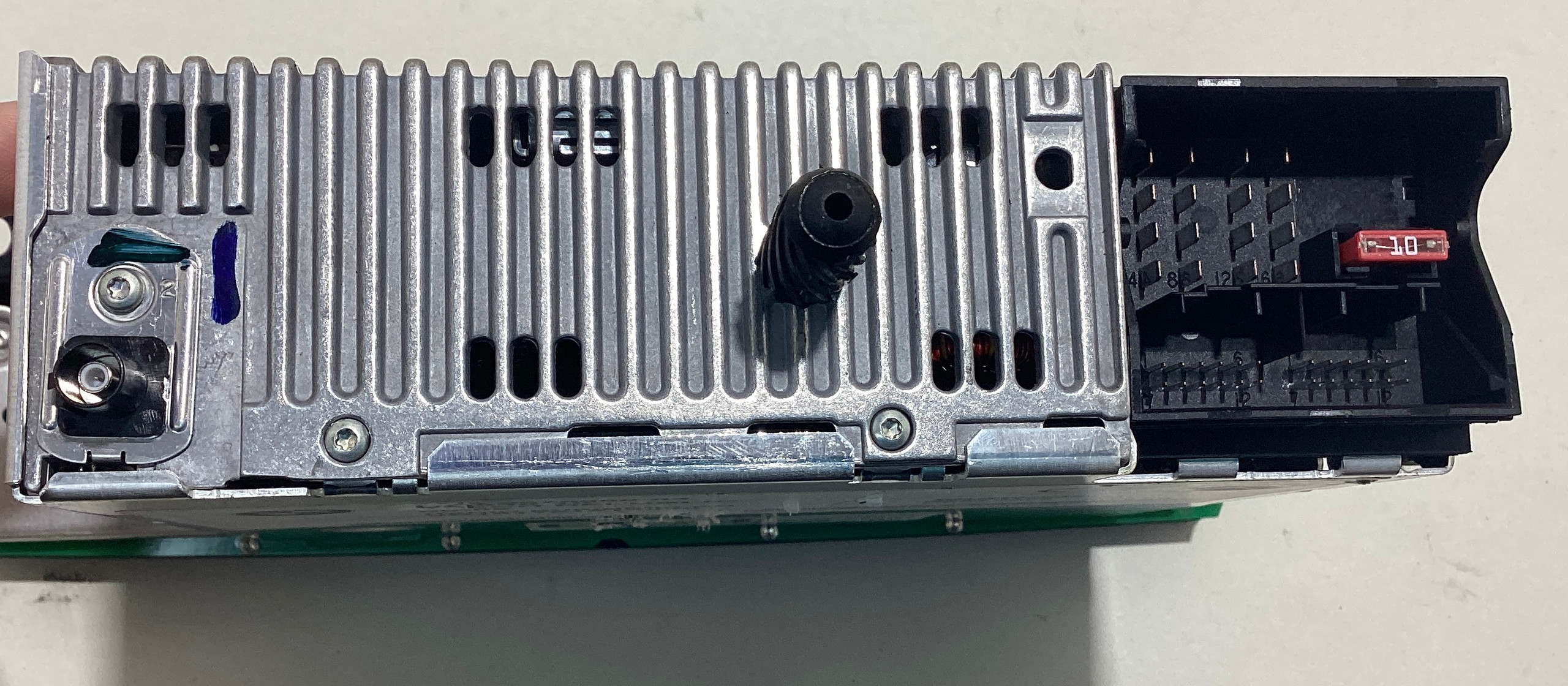 2006 E85 BMW Z4 Business CD Radio Unit / 65126976888 - Image 9