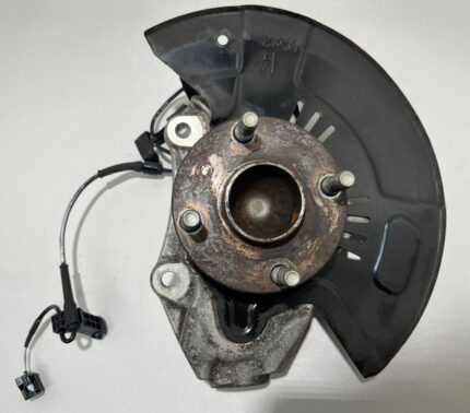 2017-2020 Fiat 124 Spider Passenger Front Spindle Hub / Knuckle / 97k / FD009