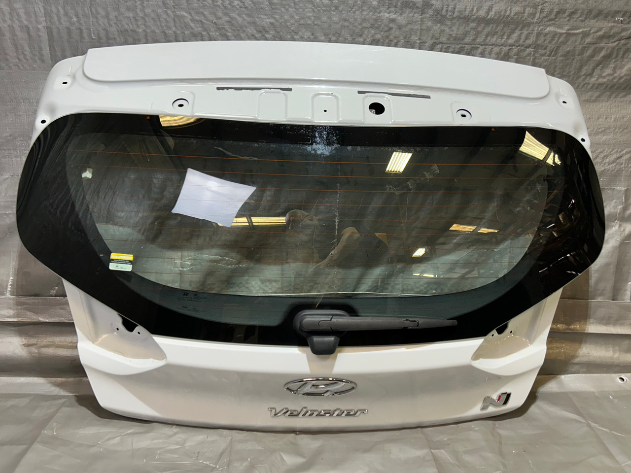 2019-2022 Hyundai Veloster Rear Liftgate / Hatchback Trunk Lid / Chalk White HV011