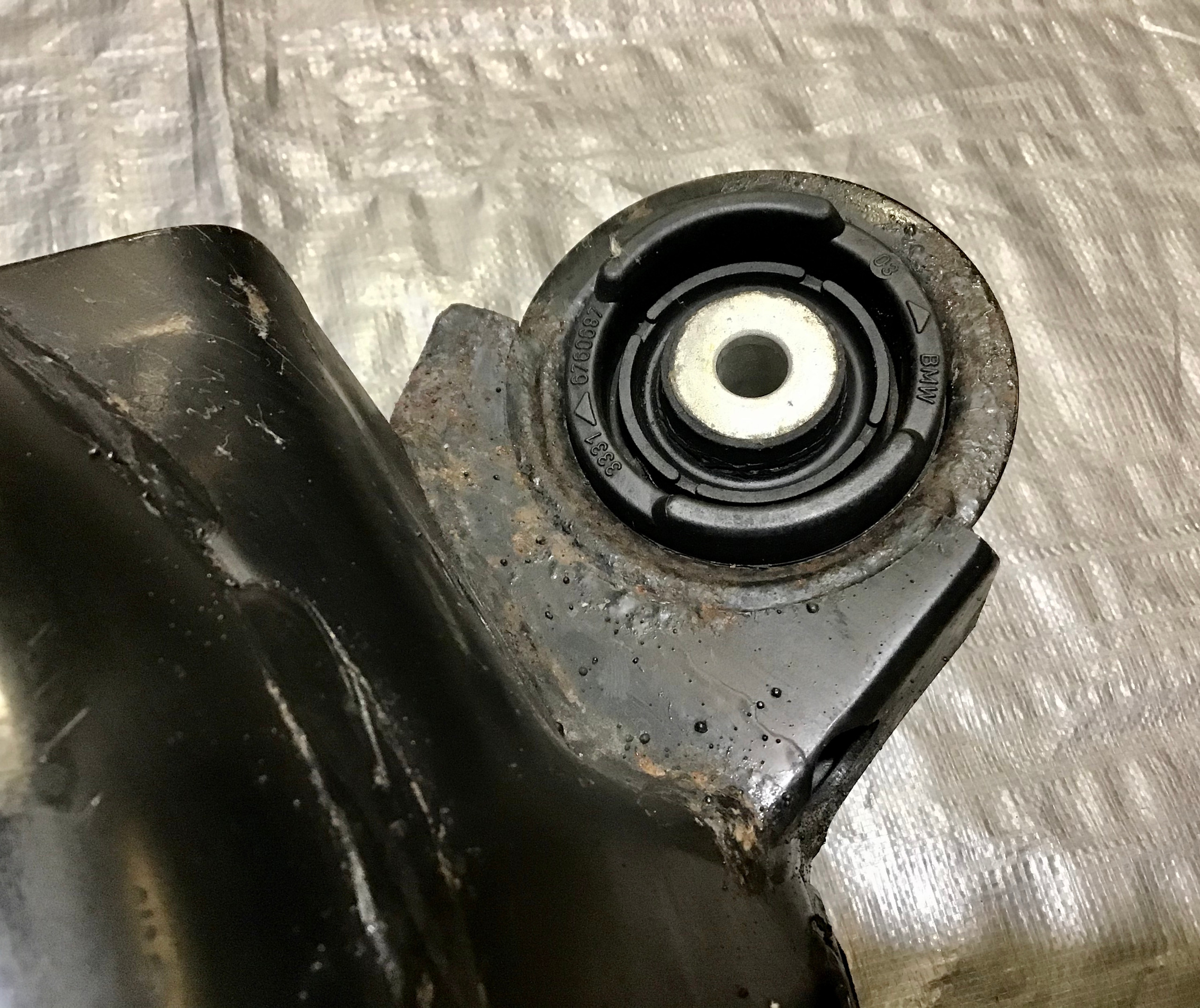 2009-2016 BMW E89 Z4 sDrive30i sDrive28i Rear Subframe Assembly / Z4903 - Image 8