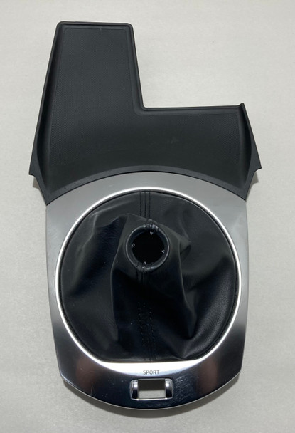 2017-2020 Fiat 124 Spider Abarth Manual Shift Boot w/ Trim Surround