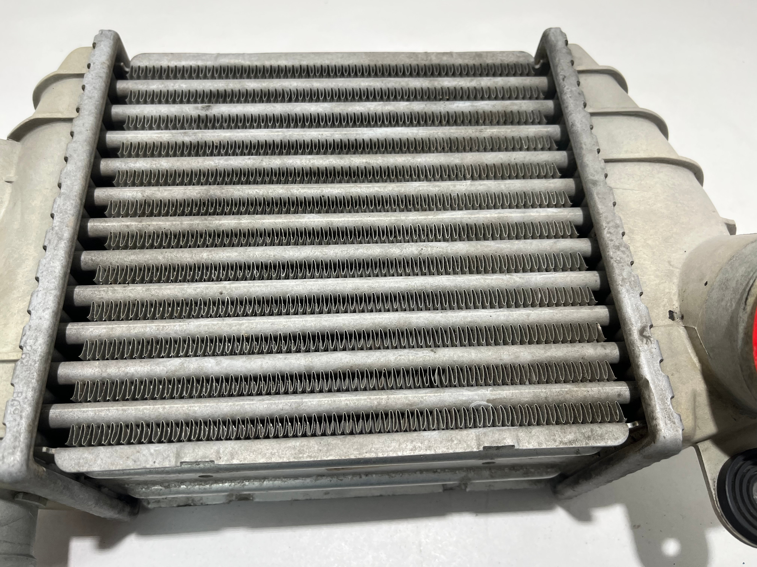 2001-2006 Audi TT 180hp 1.8l OEM Intercooler / T1036 - Image 6
