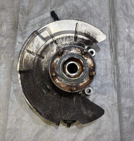 2019-2020 Hyundai Veloster N Passenger Front Knuckle / Hub Assembly / 52K HV012