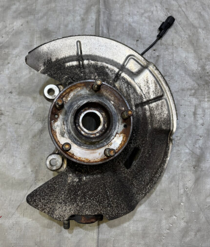 2019-2020 Hyundai Veloster N Driver Front Knuckle Hub Assembly / 52K HV012