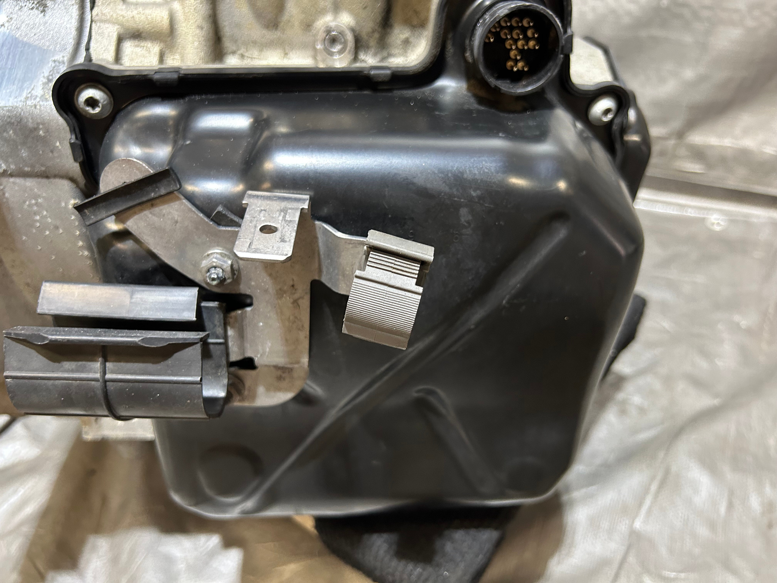 2016-2017 Audi TT Quattro DSG Automatic Transmission / RGD / T3002 - Image 5