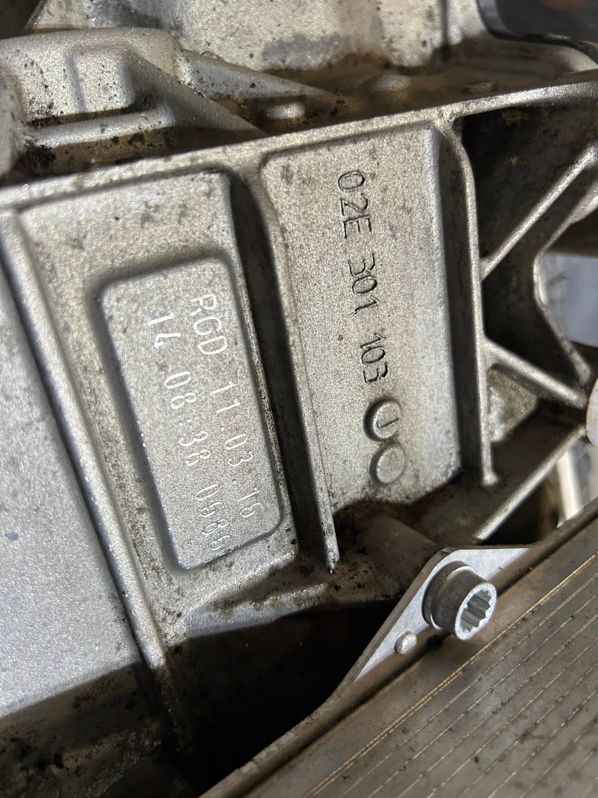 2016-2017 Audi TT Quattro DSG Automatic Transmission / RGD / T3002 - Image 10