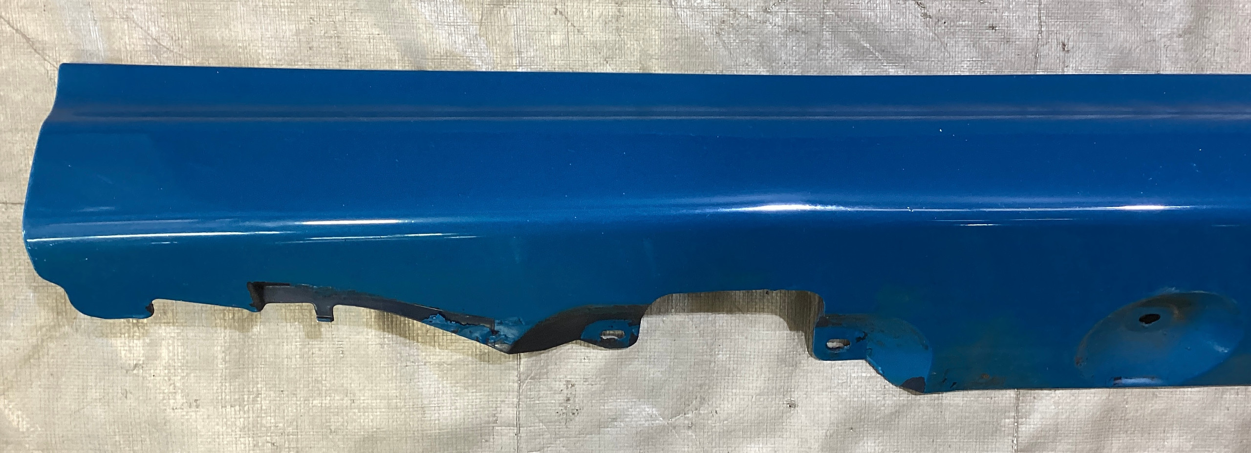 2001-2006 E46 BMW M3 Passenger Side Skirt Rocker Panel / M3017 - Image 3