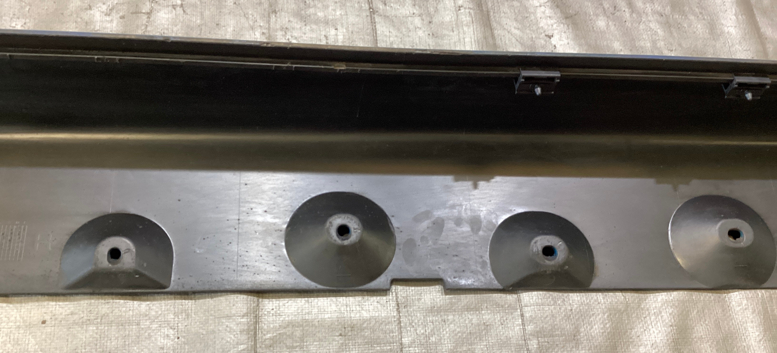 2001-2006 E46 BMW M3 Passenger Side Skirt Rocker Panel / M3017 - Image 17