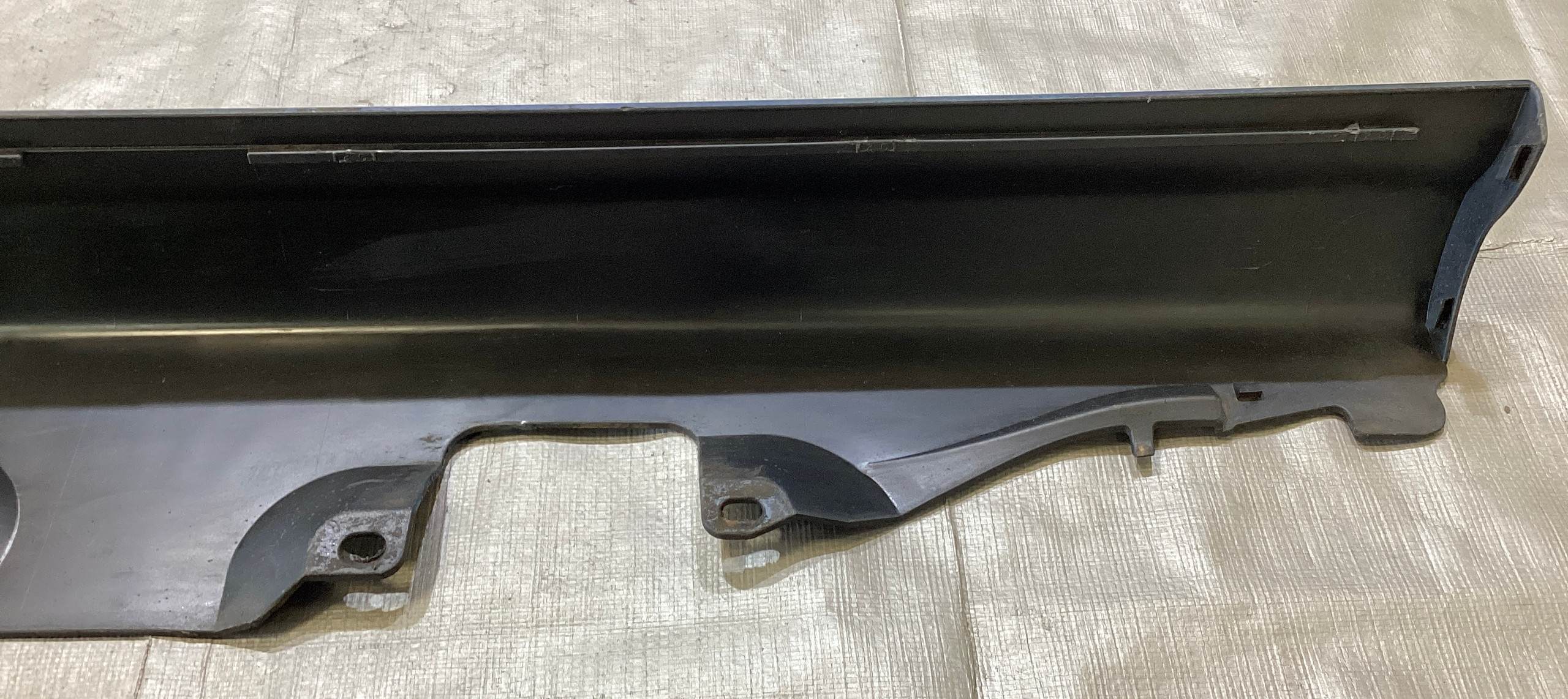 2001-2006 E46 BMW M3 Passenger Side Skirt Rocker Panel / M3017 - Image 18