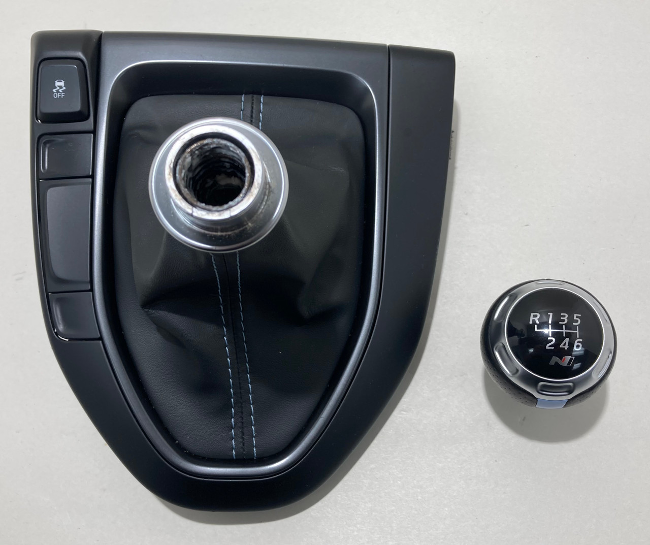 2019-2022 Hyundai Veloster N Manual Shift Knob w/ Boot / Trim Ring / OEM / HV010