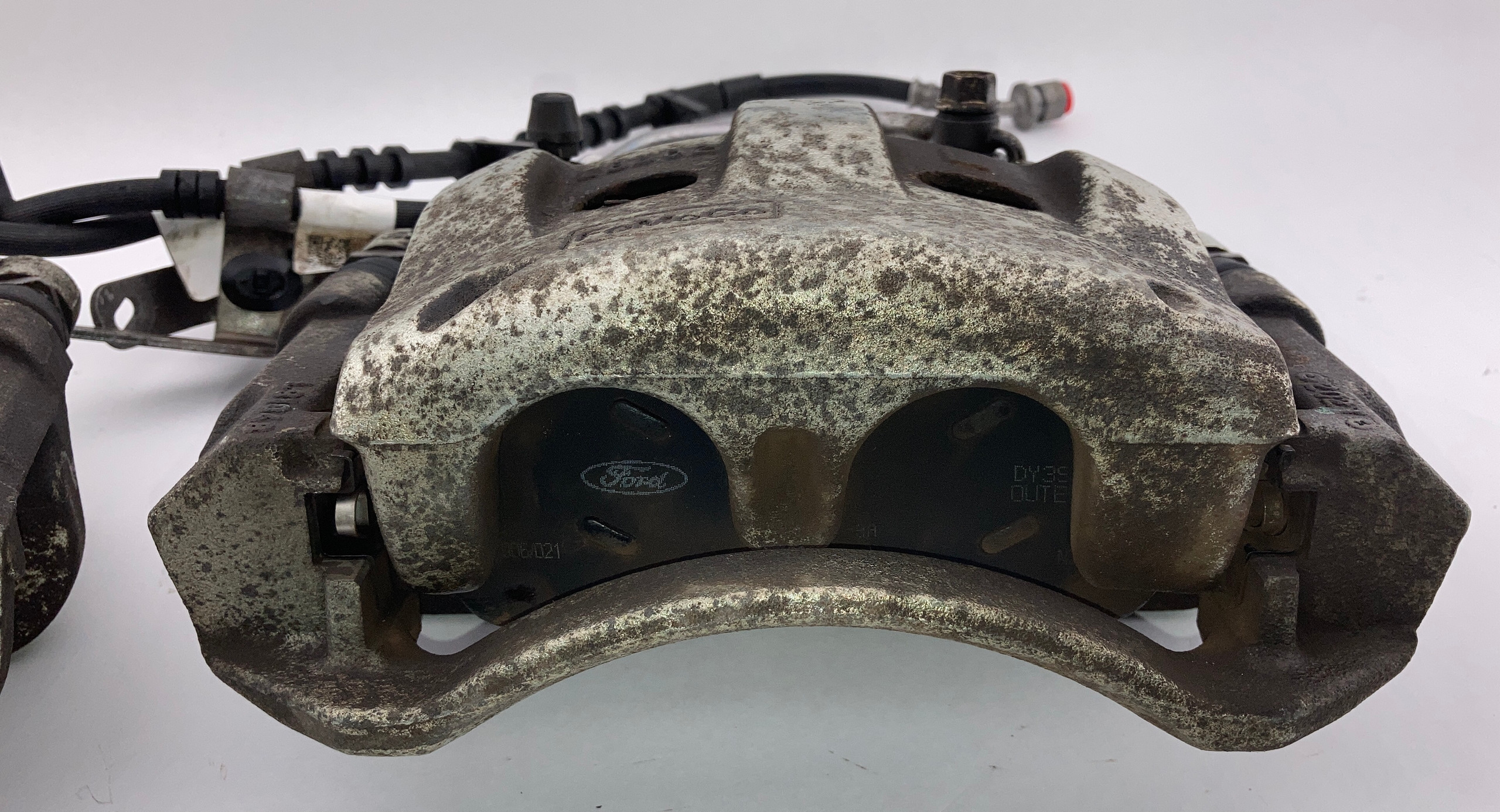 2021-2024 Ford Bronco OEM Front Brake Calipers / Pair - Image 7