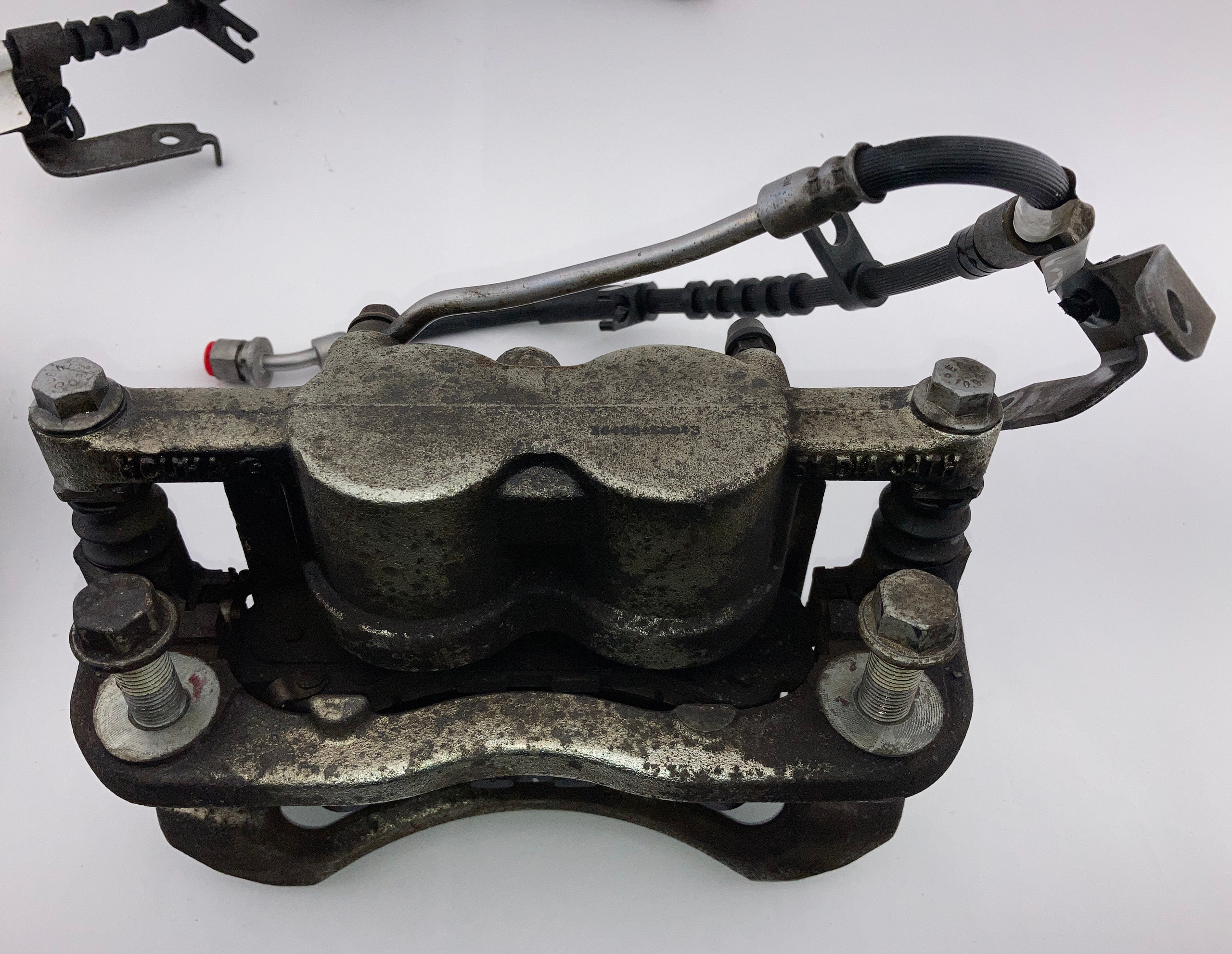 2021-2024 Ford Bronco OEM Front Brake Calipers / Pair - Image 5
