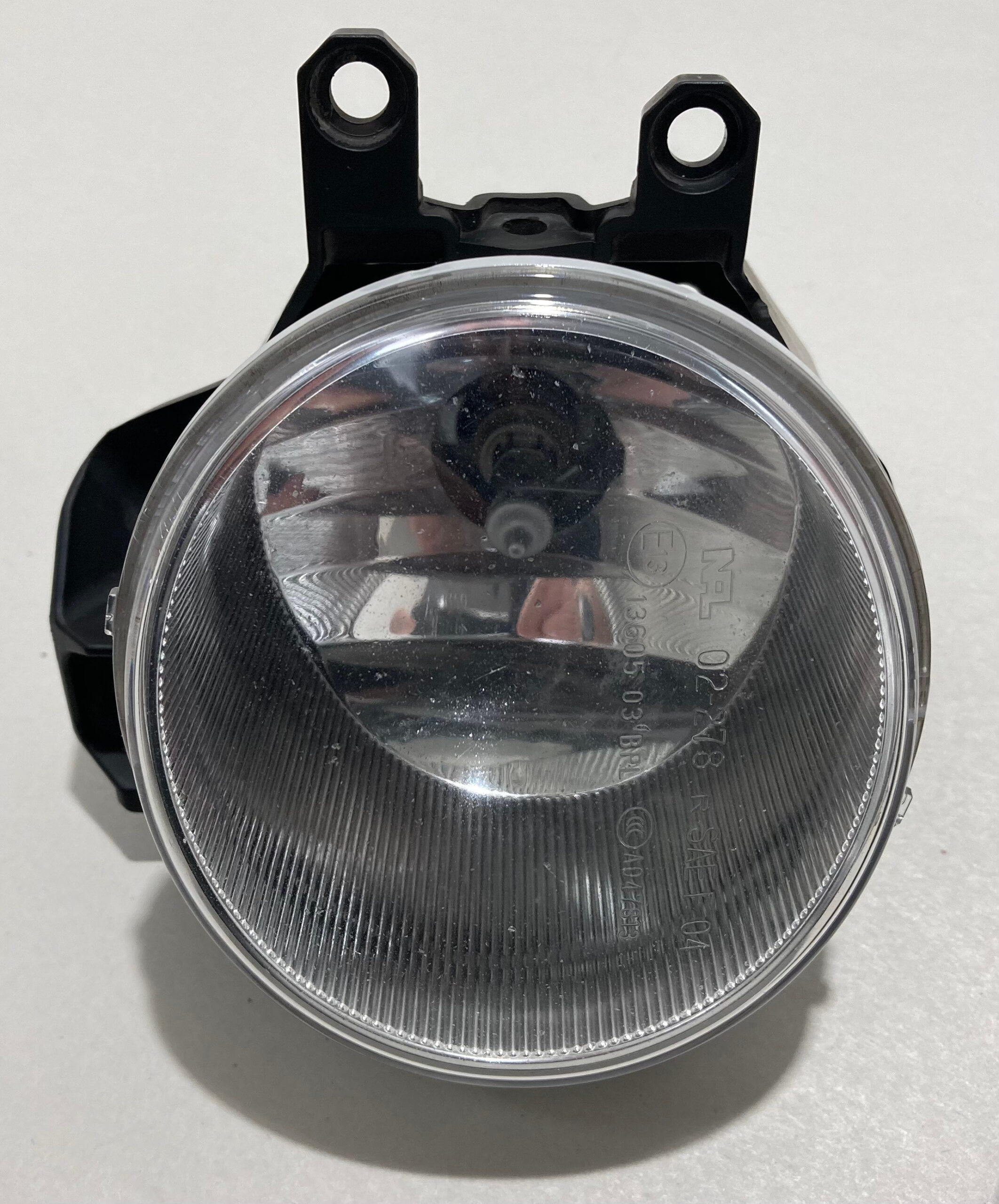 2016-2023 Toyota Tacoma OEM Front Bumper Mounted Fog Lights / Pair - Image 6