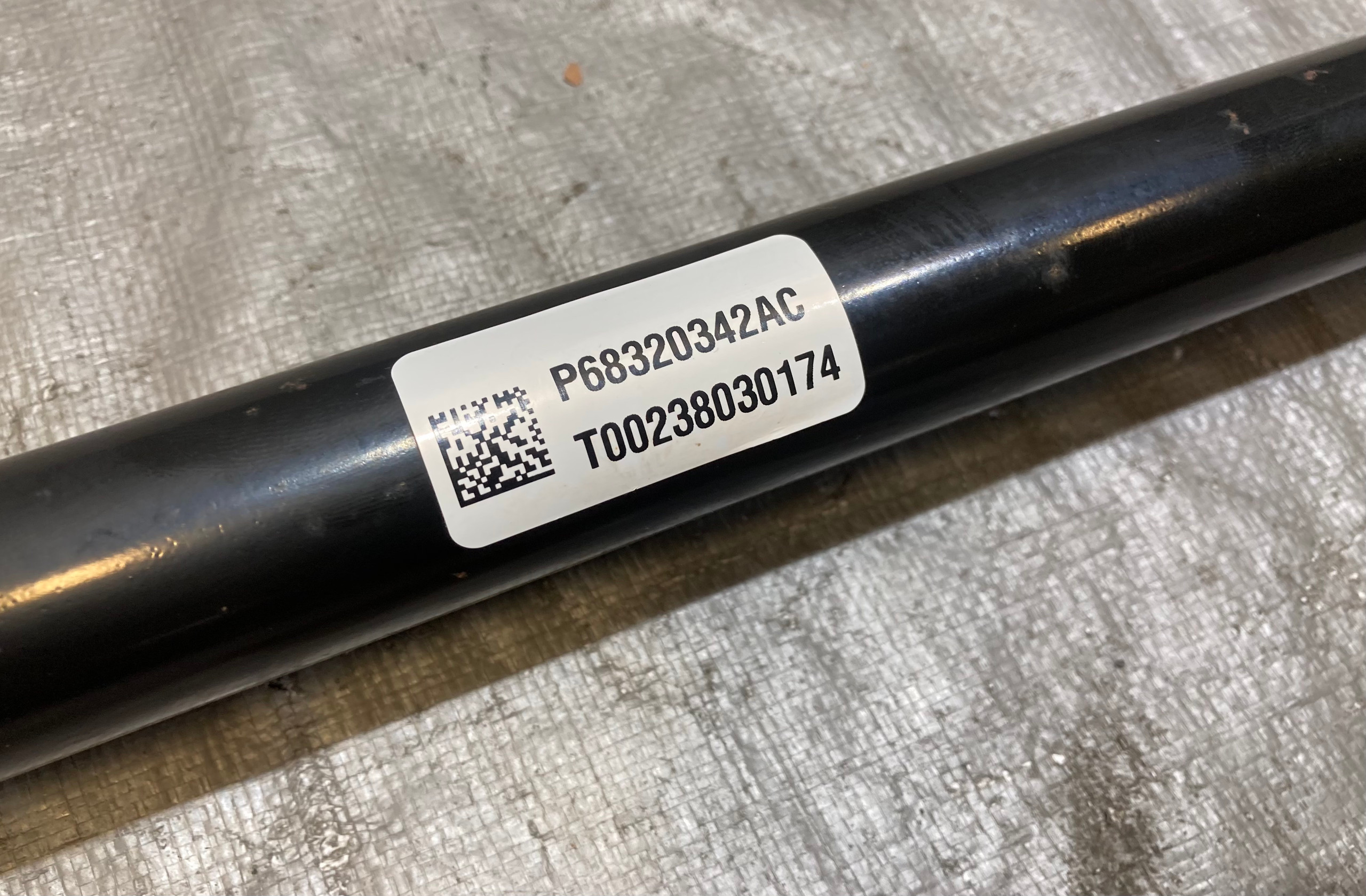 2018-2024 Jeep Wrangler JL Rubicon Rear Track Bar / OEM / 68320342AC - Image 6