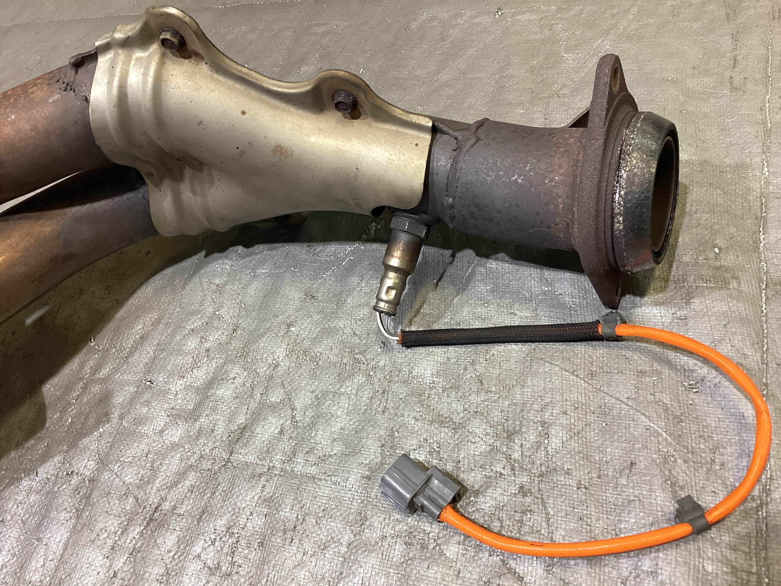 2000-2009 Honda S2000 OEM Exhaust Manifold w/ Heat Shields / 69K HS006 - Image 10