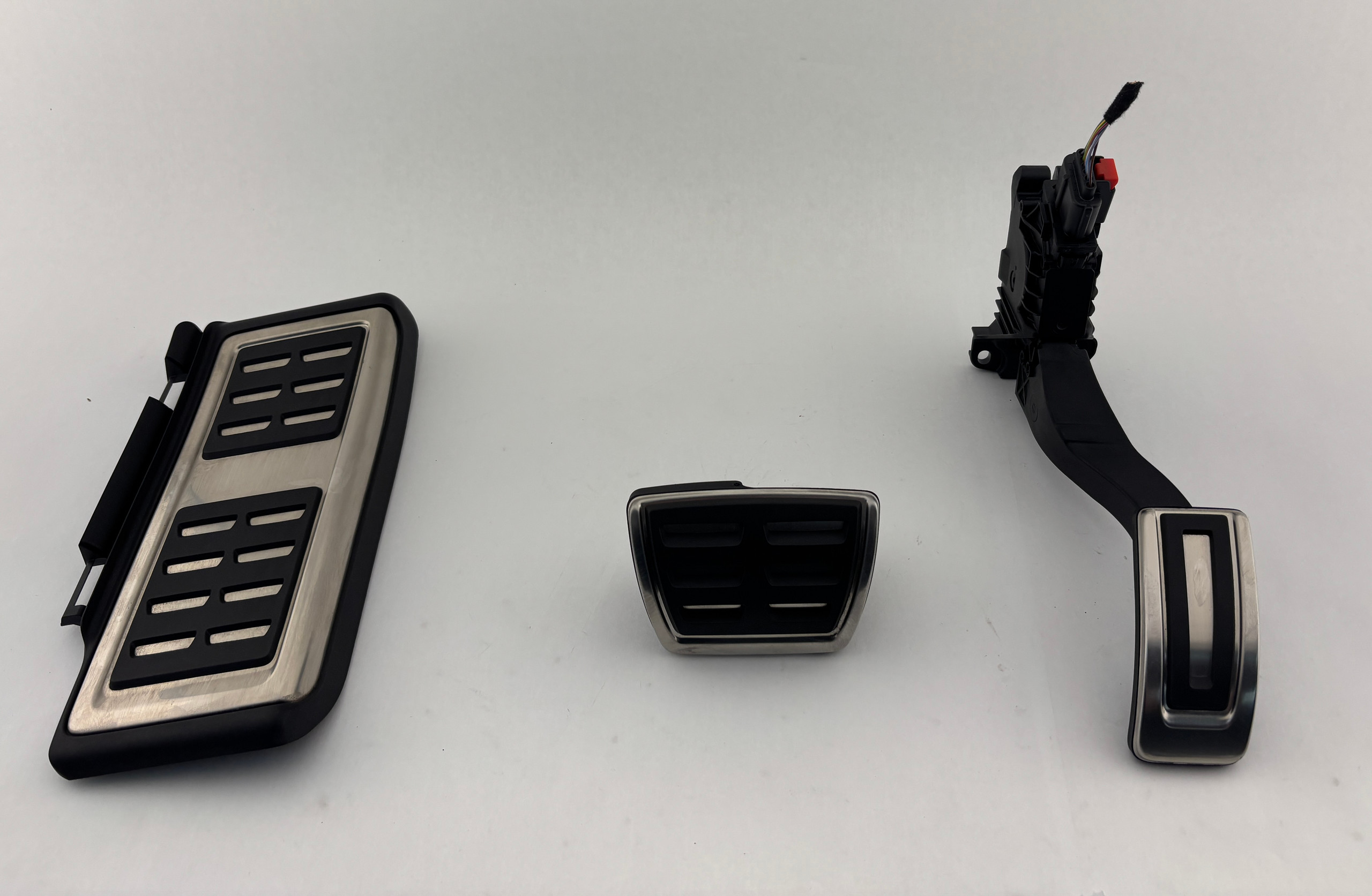 2022-2025 Volkswagen MK8 Golf R OEM Aluminum Pedal Trims / Automatic / M8R01 - Image 2