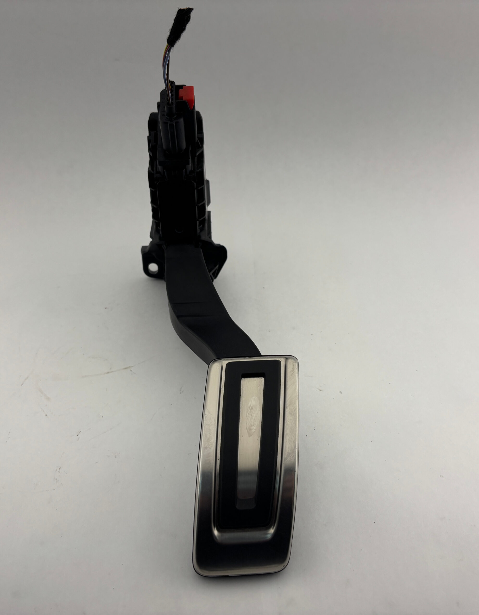 2022-2025 Volkswagen MK8 Golf R OEM Aluminum Pedal Trims / Automatic / M8R01 - Image 7