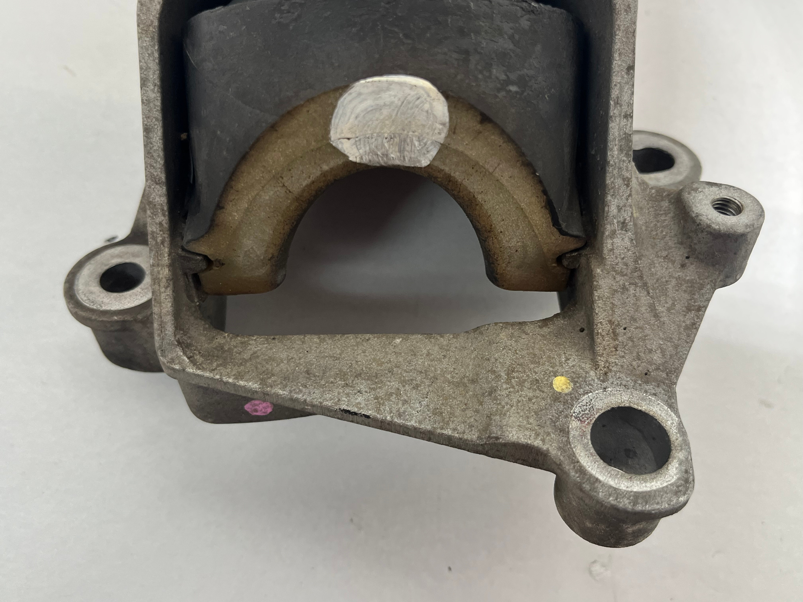 2017-2020 Fiat 124 Spider 1.4l OEM Motor Mount Bushings / Pair / FD031 - Image 5