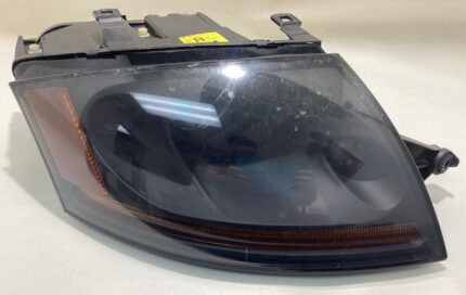 2001-2006 Audi TT 1.8l Passenger Side Headlight / Xenon HID / T1029